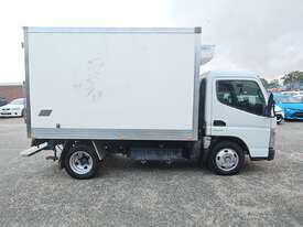 2015 Mitsubishi Canter   4x2 Refrigerated Pantech - picture2' - Click to enlarge