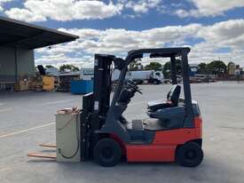 2001 Toyota 7FB15 Electric Forklift - picture2' - Click to enlarge