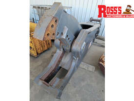 EMBREY EDS22R ROTARY HYDRAULIC DEMOLITION/SCRAP SHEAR - picture1' - Click to enlarge