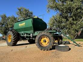 SIMPLICITY 9000 LITRE SEED CART  - picture0' - Click to enlarge
