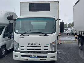 Isuzu FRR500 - picture0' - Click to enlarge