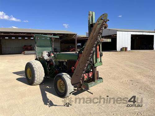 John Deere 1140