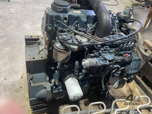 Kubota V3.3T Motor