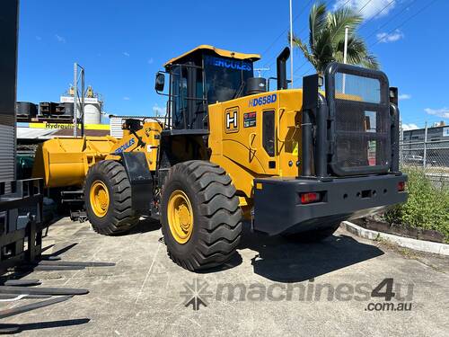 caption HERCULES HD658D