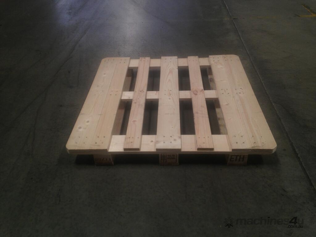 Used 2022 Used Export Block Pallets Over 1000 In Stock Must Go Excellent Condition Storage