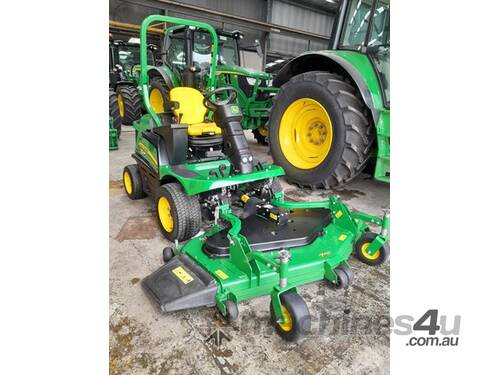 caption 2020 John Deere 1570 C Mowers Front