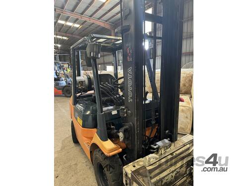 Toyota 2.5Ton Forklift