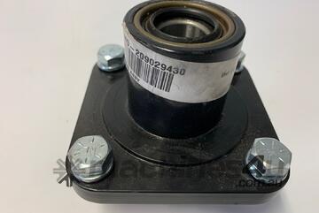 Howard Slasher Hub Assy (Part # 209029430) Howard Slasher Hub Assy (Part # 209029430)