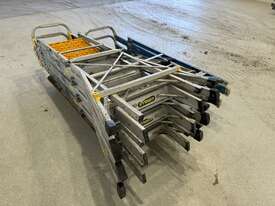 Pallet of 5 x Assorted Ladders - picture2' - Click to enlarge