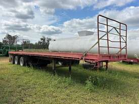 1980 FRUEHAUF 40' FLAT TOP SEMI TRAILER - picture0' - Click to enlarge