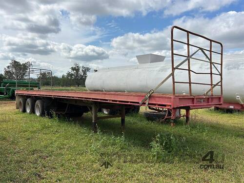 1980 FRUEHAUF 40' FLAT TOP SEMI TRAILER