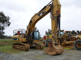 CATERPILLAR 330D HYDRAULIC EXCAVATOR - picture0' - Click to enlarge