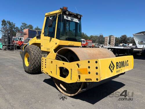 2016 Bomag BW216 D-4 Smooth Drum Roller