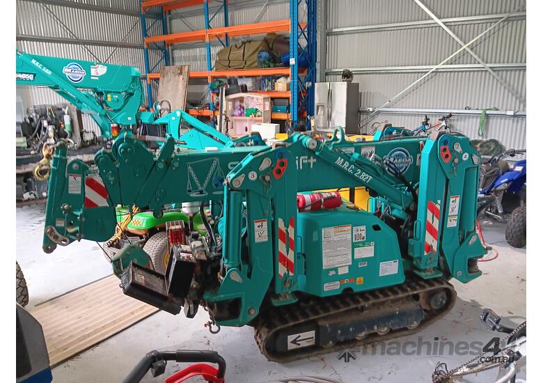 caption Spider crane 285 maeda