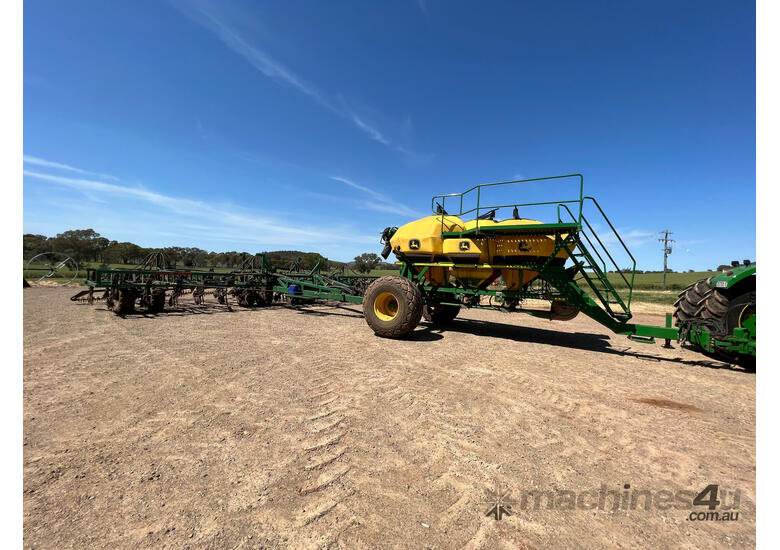 Ausplow DBS 260-40 Air seeder Complete Multi Brand Seeding/Planting Equip