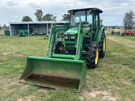 2010 John Deere 5101E - picture0' - Click to enlarge