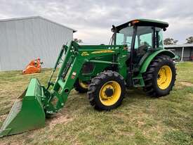 2010 John Deere 5101E - picture0' - Click to enlarge