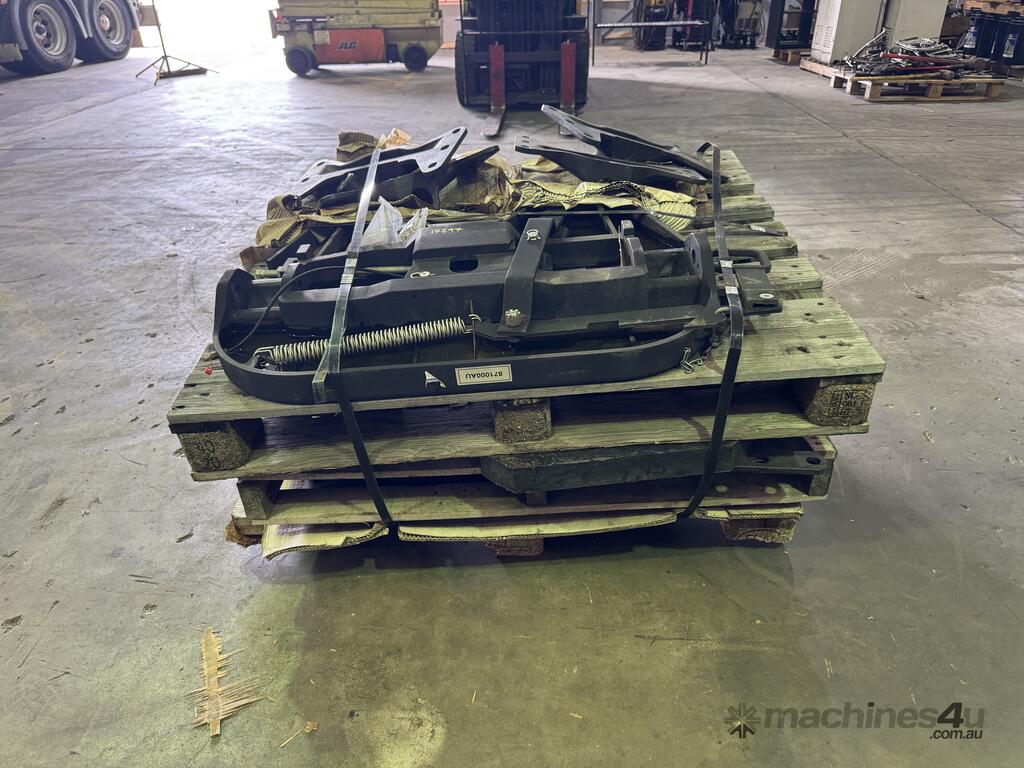 Used Assorted Pallet of Fontaine Fifth Wheels in Stafford, QLD