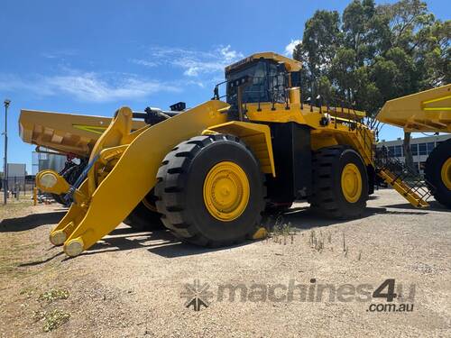 Komatsu WA900-8R 120T Wheel Loader 900 HP - Powerful and Efficient!