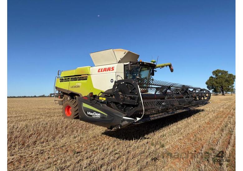caption Combine Harvester Claas 770TT