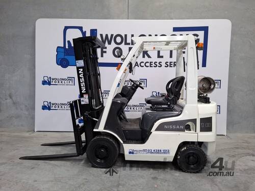 caption Wollongong Forklift: 2012 Nissan 1.8T LPG, 3-Stage Container Mast, 4.75m lift!