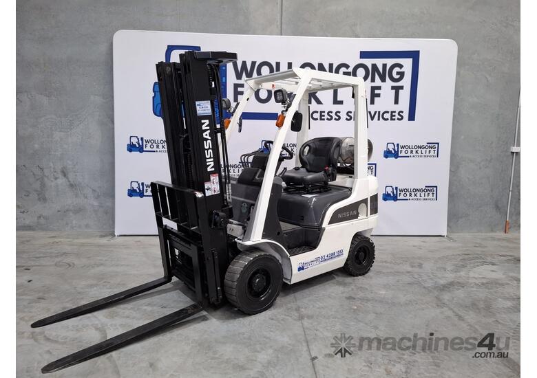 caption Wollongong Forklift: 2012 Nissan 1.8T LPG, 3-Stage Container Mast, 4.75m lift!
