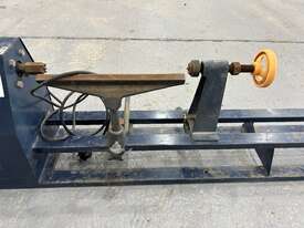GMC woodworking lathe - picture2' - Click to enlarge