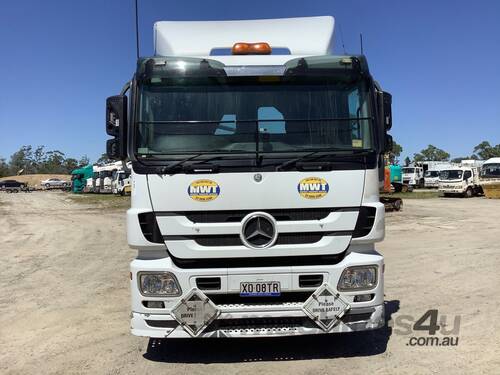 caption 2009 Mercedes Benz Actros 2644 Prime Mover Day Cab