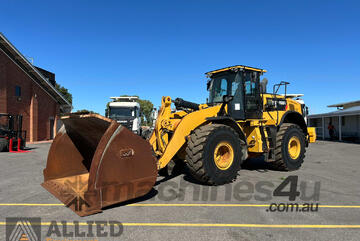 2018 Caterpillar 966M Wheel Loader