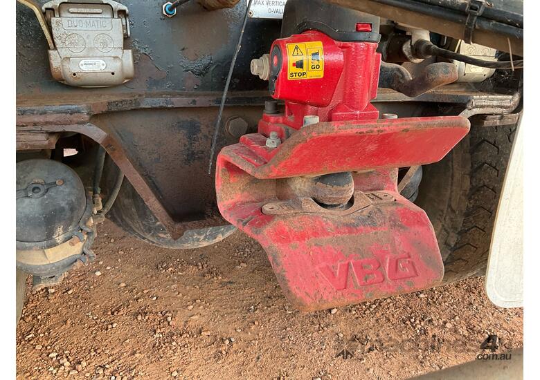 caption 2010 Isuzu CXZ Giga Tipper