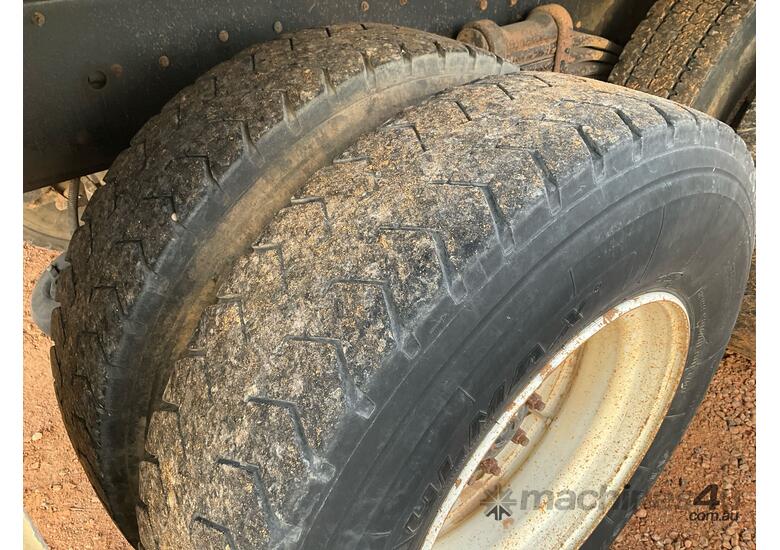 caption 2010 Isuzu CXZ Giga Tipper