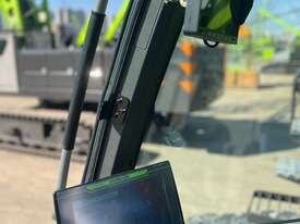 2025 Zoomlion ZCC600V 60Ton Crawler Crane  - picture1' - Click to enlarge