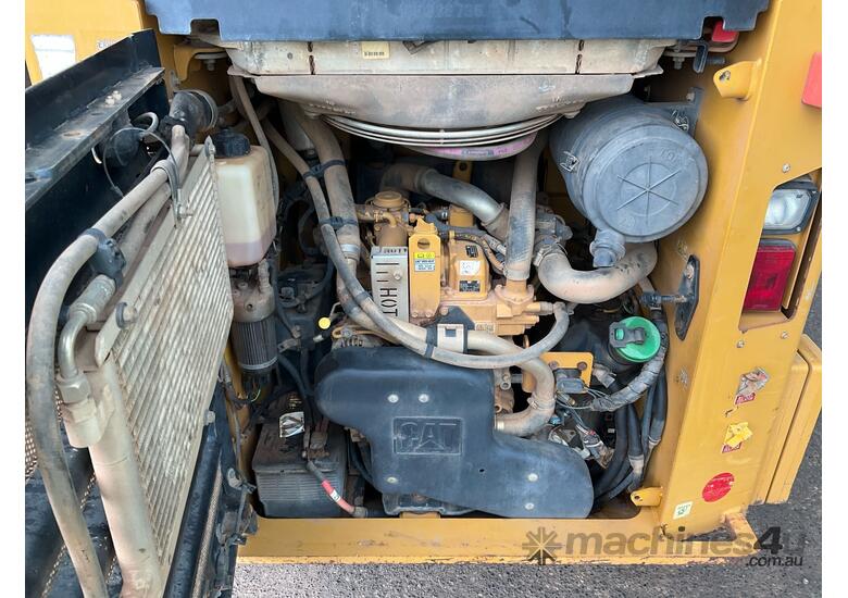 caption 2013 Caterpillar 279D Skid Steer (Rubber Tracked)