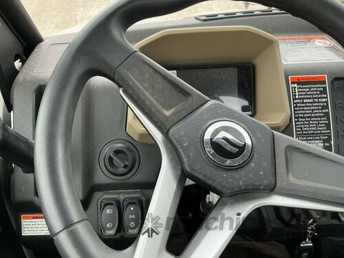 caption CF Moto UForce EPS 1000 4x4 Utility