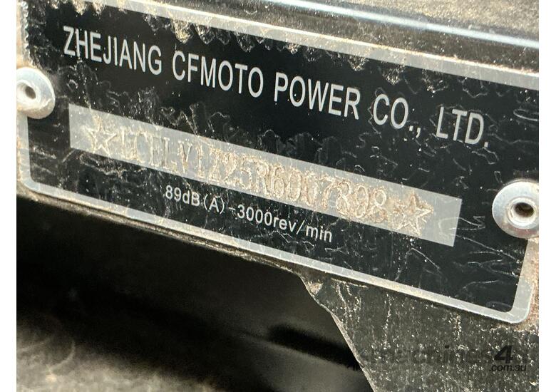 caption CF Moto UForce EPS 1000 4x4 Utility