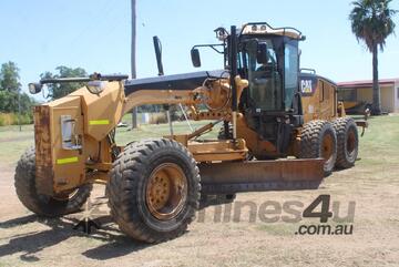 Caterpillar 2009   140M