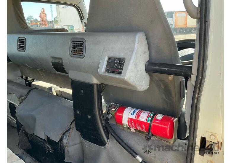 2012 Mitsubishi Fuso Canter 815 Crew Cab Table Top