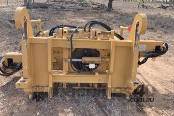 Tyer handling machine 988f quick hitch