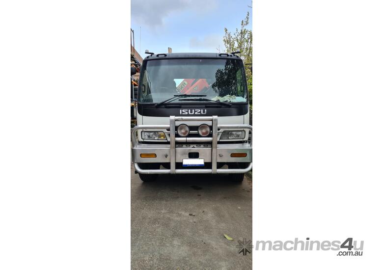 ISUZU FVR900 Truck with Crane 