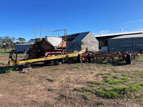 caption Alfarm Airseeder, cart and bar.