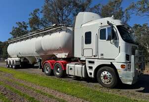 2010 Freightliner Argosy FLH with Kockums STF3-34 pneumatic dry bulk tanker 2010 Freightliner Argosy FLH with Kockums STF3-34 pneumatic dry bulk tanker