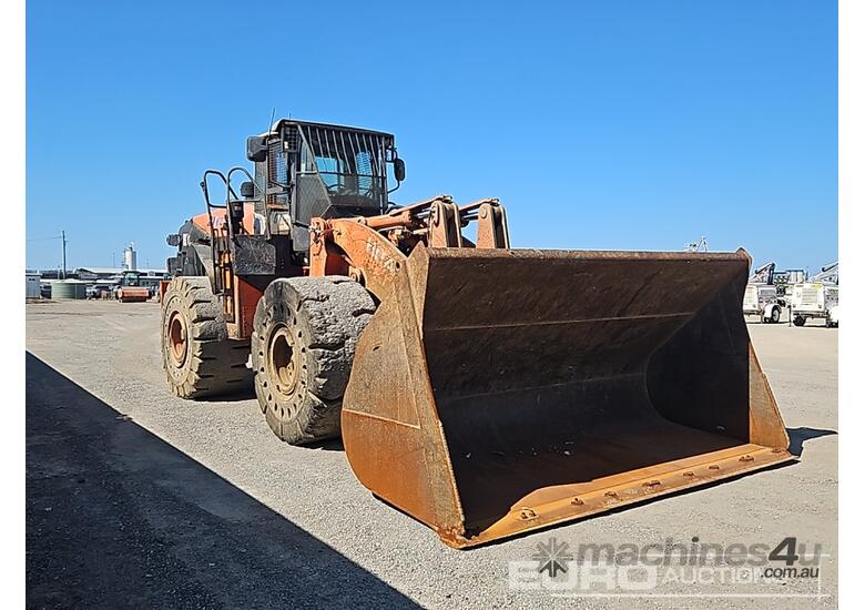 2018 Hitachi ZW370-5B 