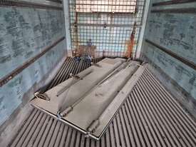 1988 Maxi-Cube Heavy Duty Triaxle Trailer - picture0' - Click to enlarge