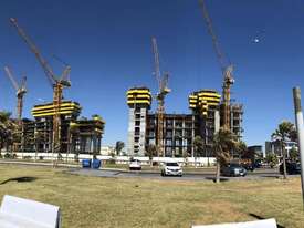 2025 Zoomlion L400-25U Luffing Jib Crane - picture1' - Click to enlarge