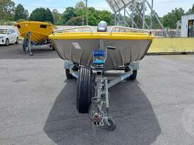 Bermuda 395 Discovery - picture0' - Click to enlarge