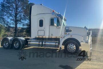 2012 Freightliner Coronado 6x4 Prime Mover
