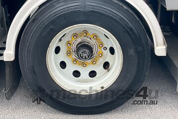 2010 Vawdrey VB S3 Tri Axle Pantech Trailer