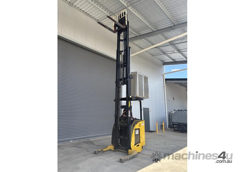 2008 Yale High Reach Forklift nr035eanl36te131