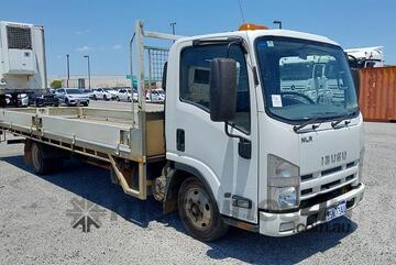 Isuzu   NLR