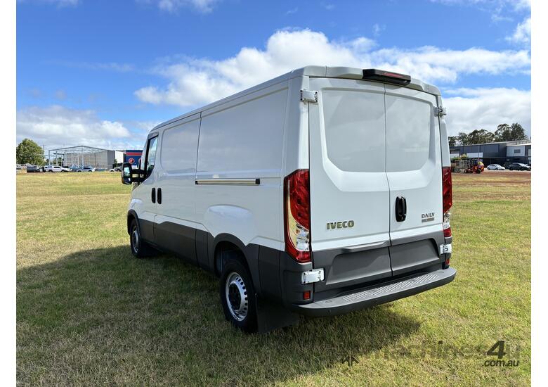 2022 Iveco 35S DAILY VAN 3520WB 140HP 9m3  Van
